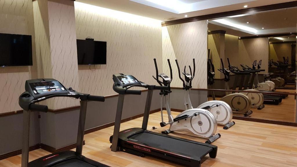 Western Grand Hotel Ratchaburi Ban Bang Kra Exterior foto