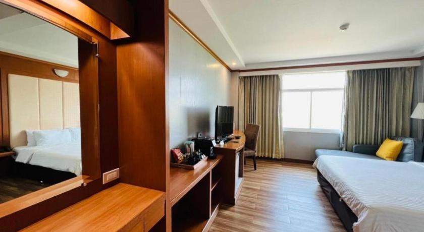 Western Grand Hotel Ratchaburi Ban Bang Kra Exterior foto