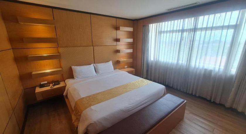 Western Grand Hotel Ratchaburi Ban Bang Kra Exterior foto